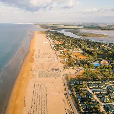 Cozy Villa 250 Metres From The Beach - Beahost - Bibione Luaran gambar