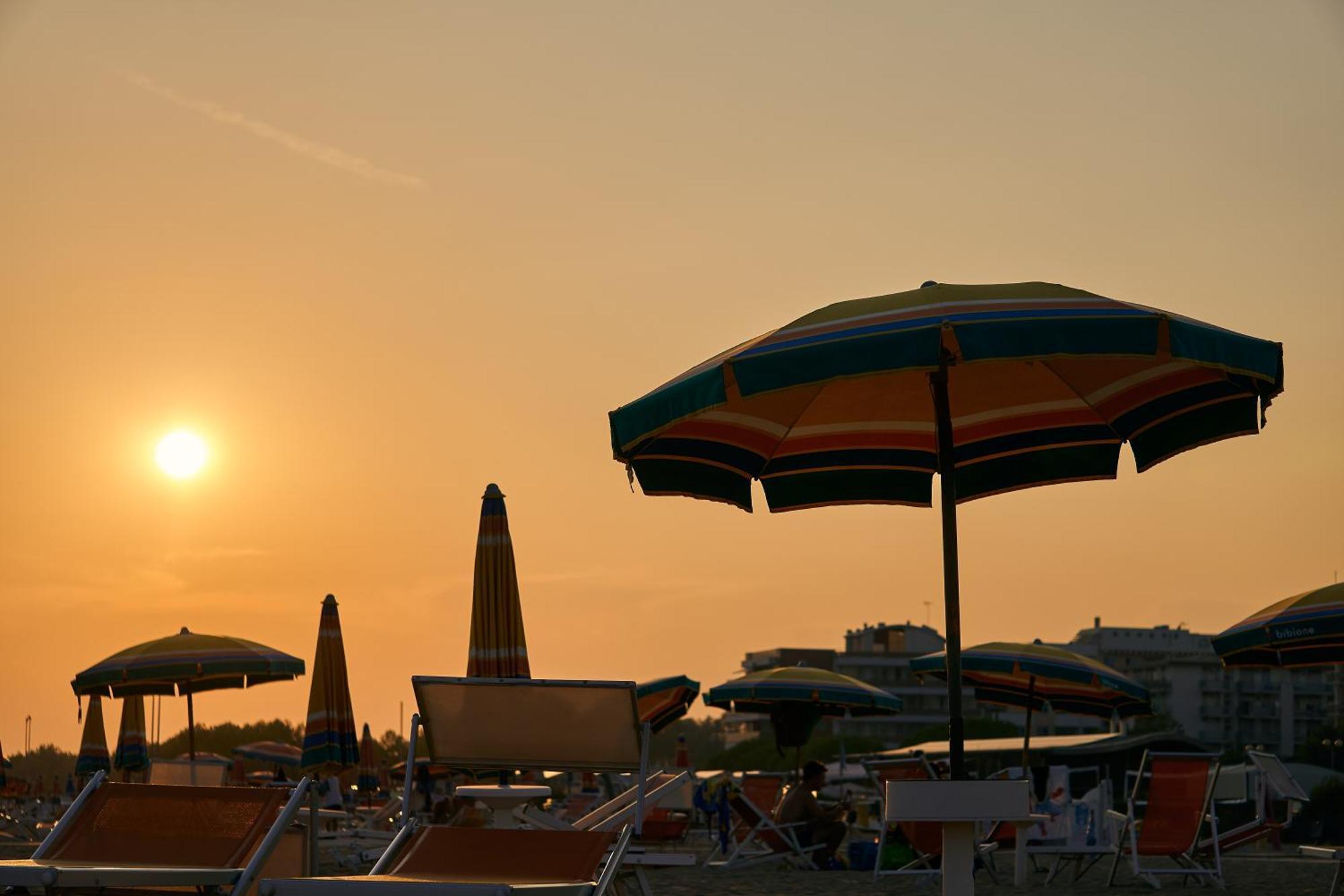 Cozy Villa 250 Metres From The Beach - Beahost - Bibione Luaran gambar