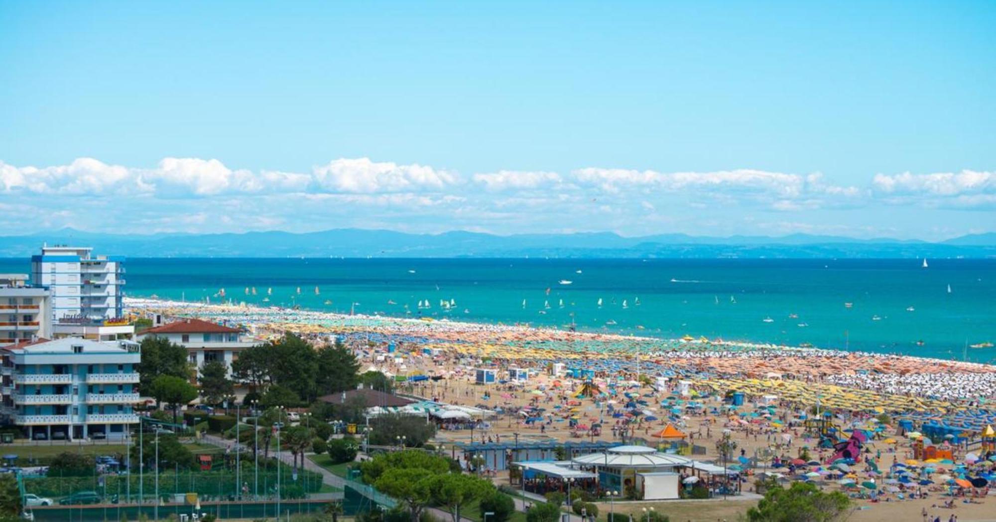 Cozy Villa 250 Metres From The Beach - Beahost - Bibione Luaran gambar