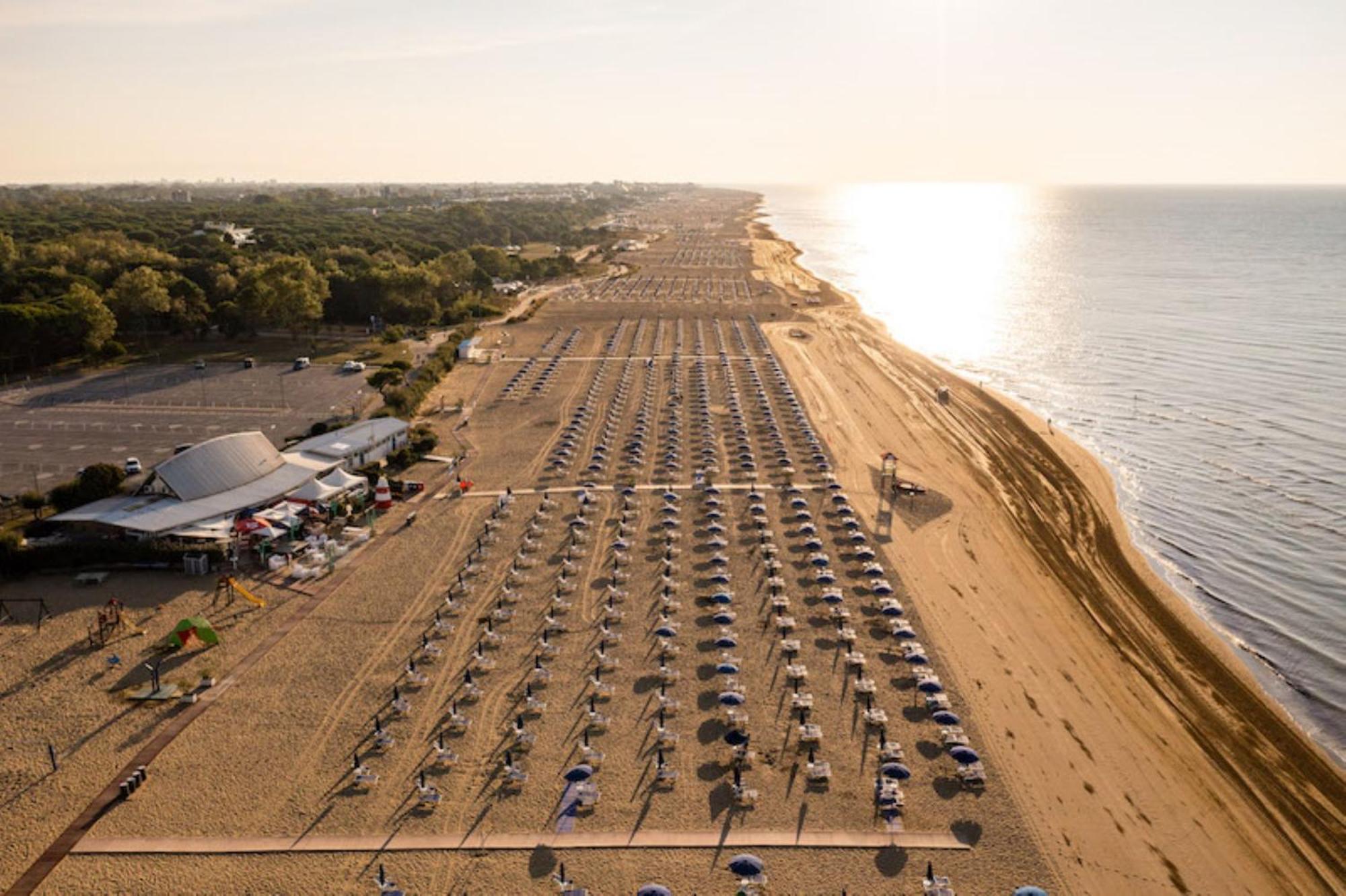 Cozy Villa 250 Metres From The Beach - Beahost - Bibione Luaran gambar